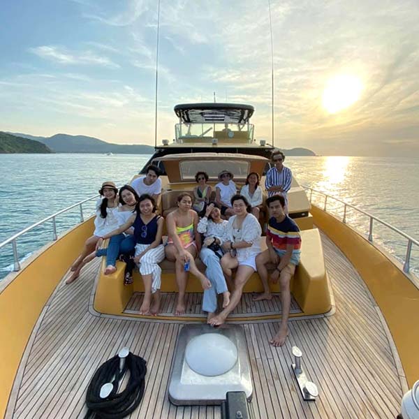 VIP Yacht Charters Pattaya